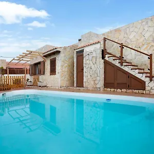 las-casitas-28.in-canary-islands.com/